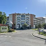 2 Pieces Dans Avec Piscine Au Port D'argeles Sur Ar045-c64 * Argelès-sur-Mer