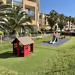 Appartement 2 Pieces Dans Avec Piscine Au Port D'argeles Sur Ar045-c64