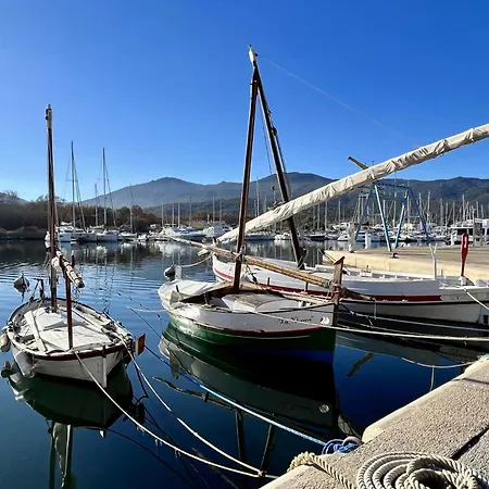 2 Pieces Dans Avec Piscine Au Port D'argeles Sur Ar045-c64 Argelès-sur-Mer